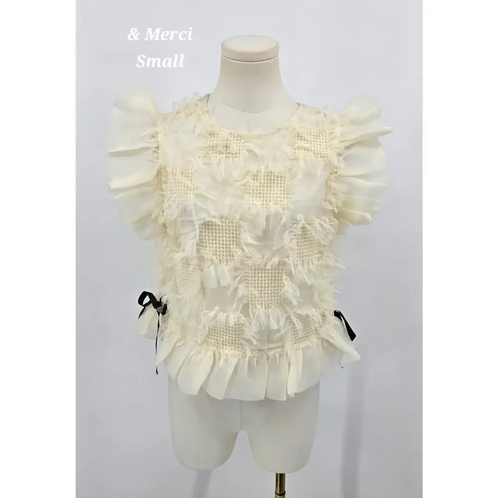 &merci Cream Twee Romantic Ruffle‎ Top with Black Bow Details – Size Small